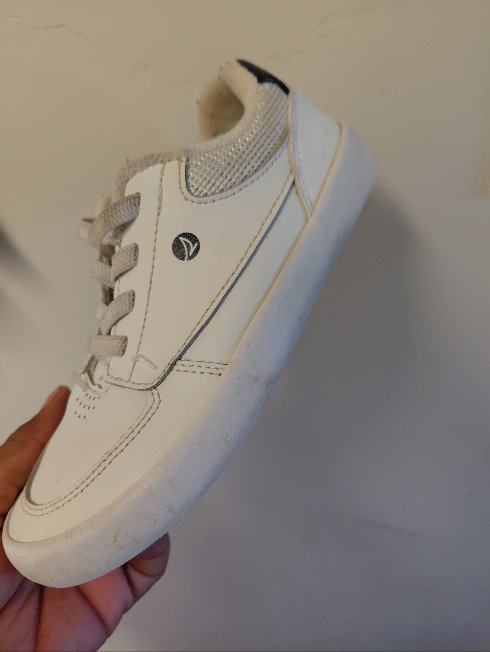 Sperry Boys Kids White Laceup Sneakers Size 12